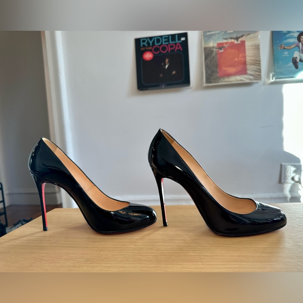 Christian Louboutin Black Patent Leather Stiletto Pumps Size 38 (fits size 7)